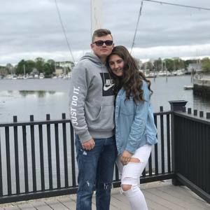 Meet your Posher, Adam